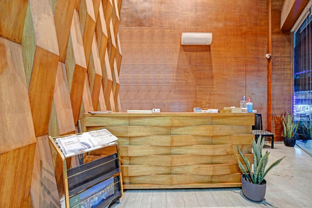 Hotel Navjivan Himatnagar 외부 사진