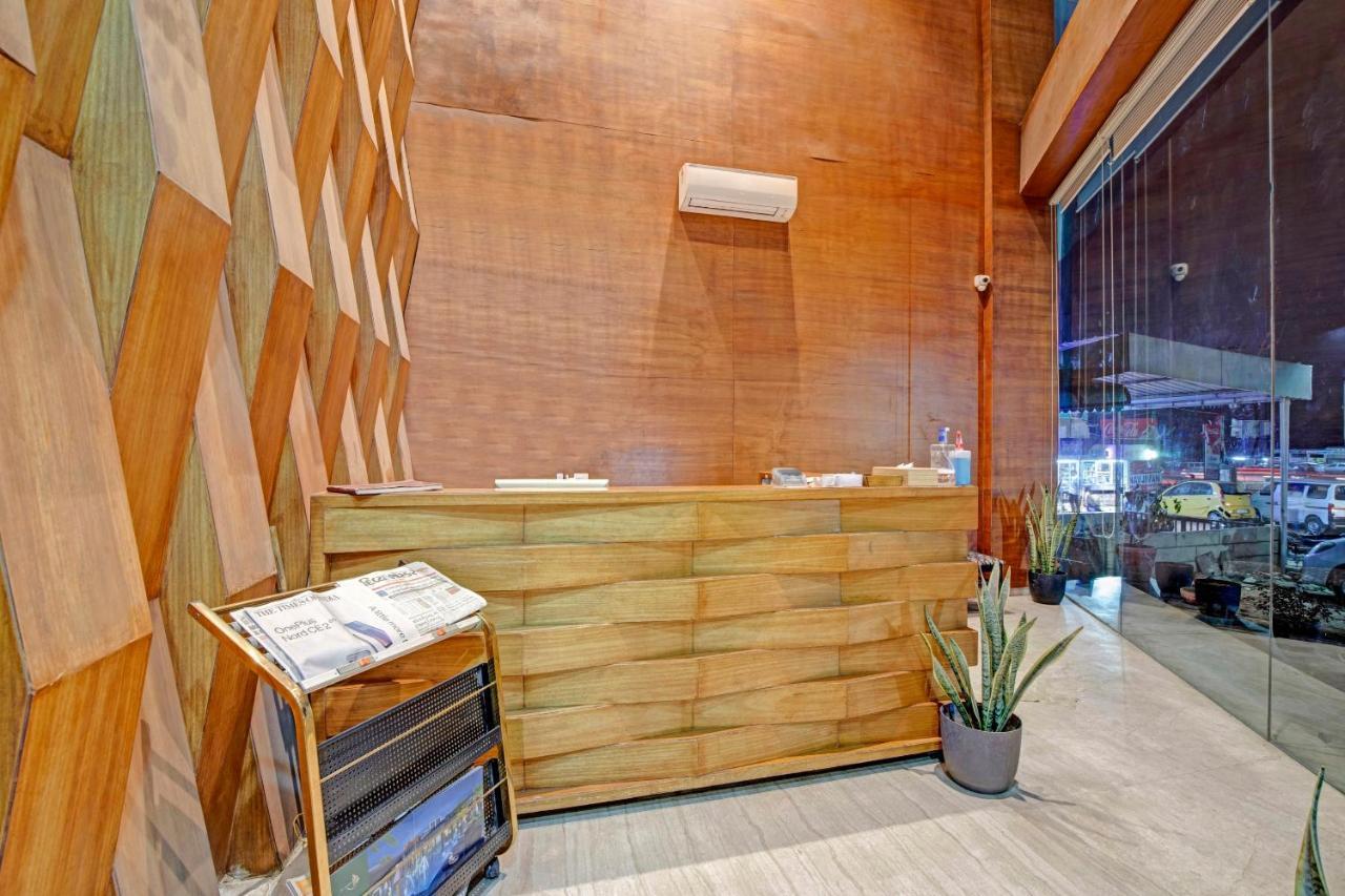 Hotel Navjivan Himatnagar 외부 사진