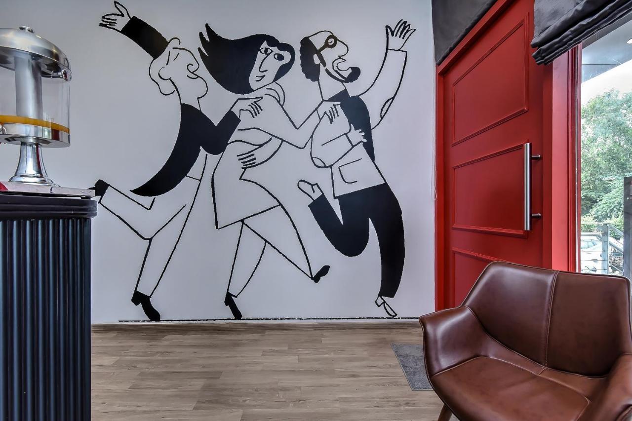 Hotel Navjivan Himatnagar 외부 사진
